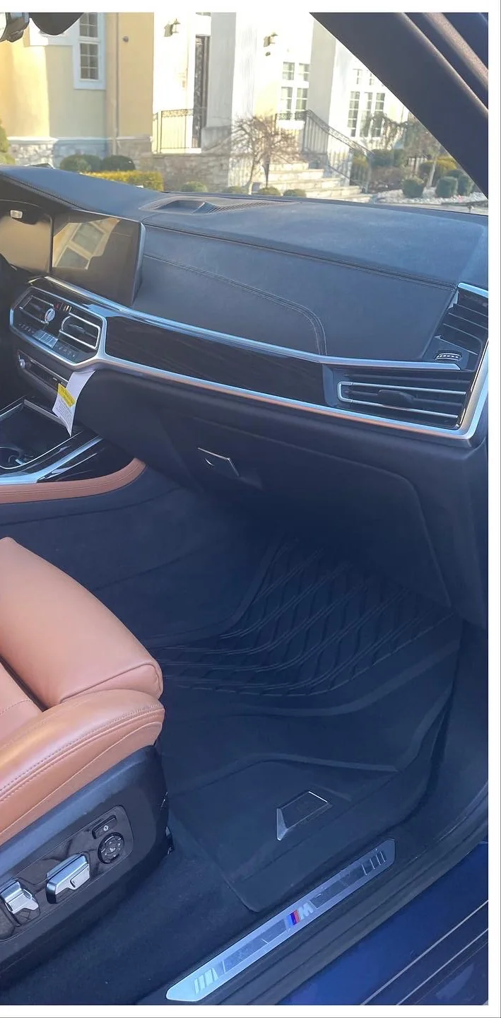 BMW passenger footwell after JKA interior detailing
